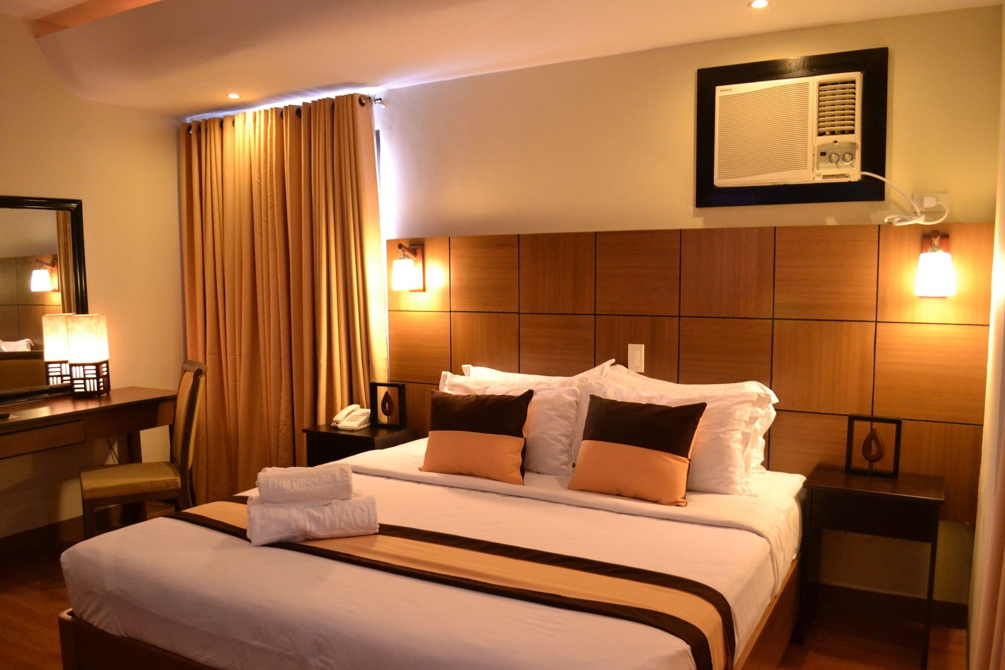 The Pinnacle Hotel And Suites Davao City Exterior foto