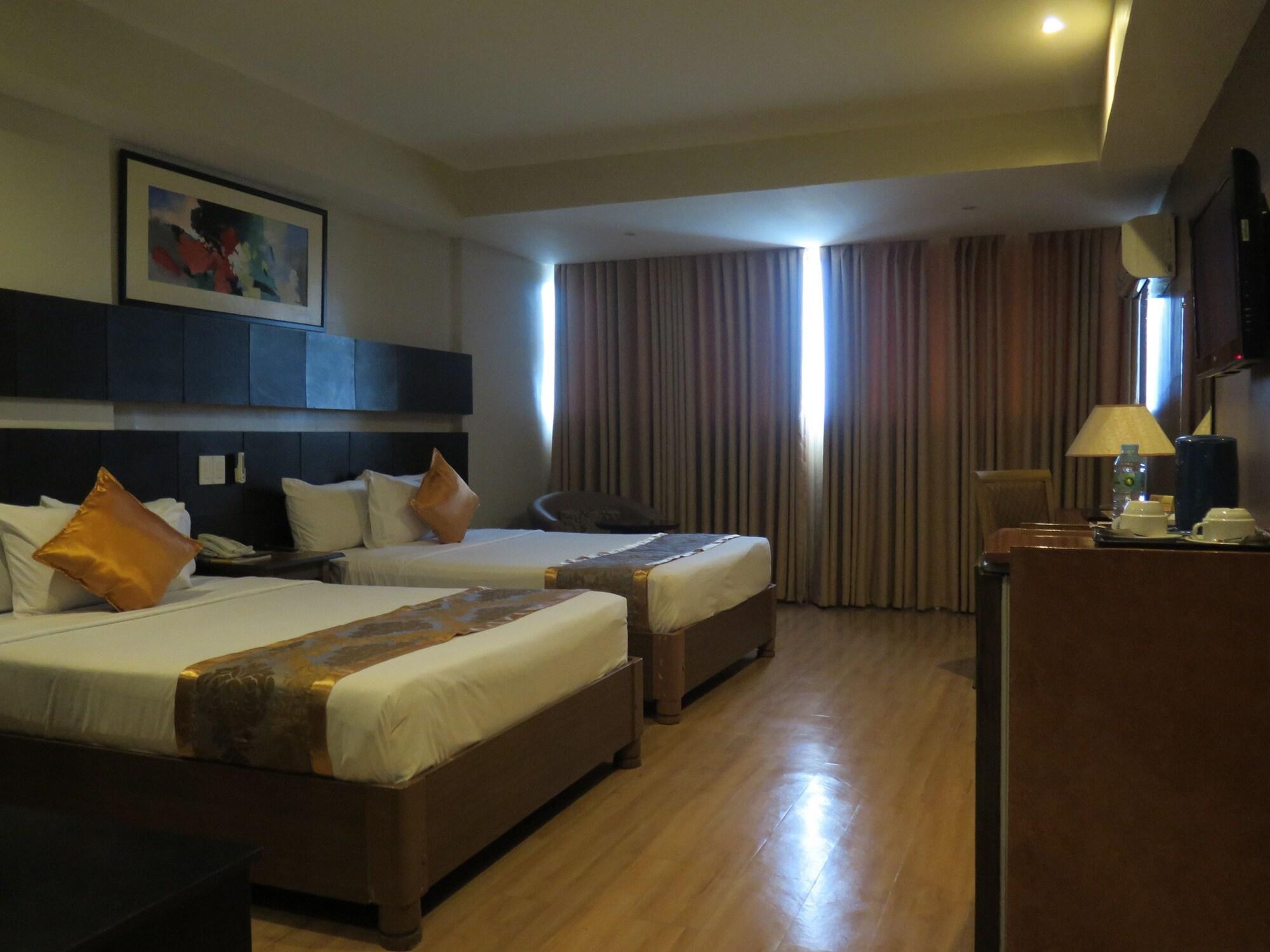 The Pinnacle Hotel And Suites Davao City Exterior foto